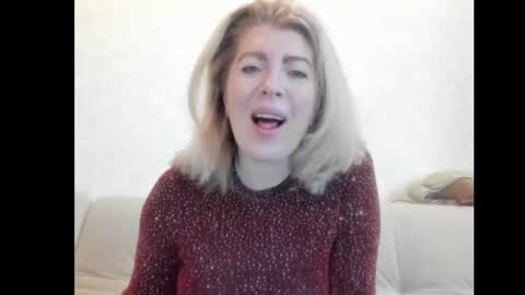 Snapshot of chicafortuna chatting on 11-11-25, 02:55 NBFG online show from 11-11-25, 02:55