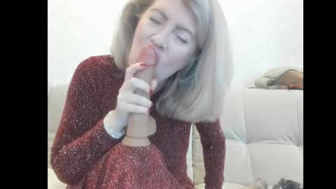 Snapshot of chicafortuna chatting on 11-12-25, 02:34 NBFG online show from 11-12-25, 02:34