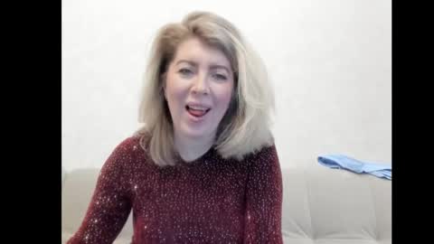 Snapshot of chicafortuna chatting on 12-05-25, 04:21 NBFG online show from 12-05-25, 04:21
