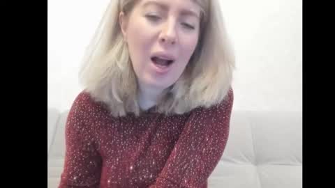 Snapshot of chicafortuna chatting on 12-15-25, 03:22 NBFG online show from 12-15-25, 03:22