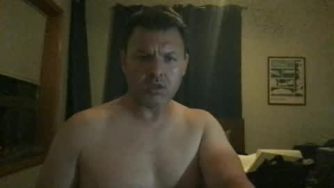 Snapshot of chicagoguy7183 chatting on 06-08-26, 05:19 chicagoguy7183 online show from 06-08-26, 05:19