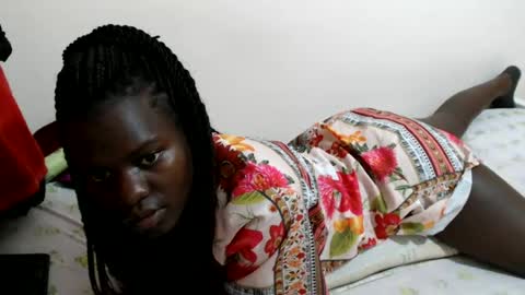 chichie_ online show from 06-13-26, 11:46