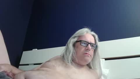 chiguitar online show from 02-27-26, 04:29