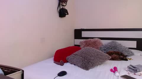  Valentina  online show from 01-02-25, 01:17