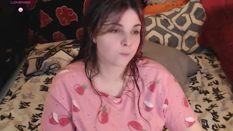 Snapshot of chill_saya chatting on 02-15-25, 11:14 Saya online show from 02-15-25, 11:14