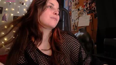 Snapshot of chill_saya chatting on 10-09-25, 07:28 Saya online show from 10-09-25, 07:28