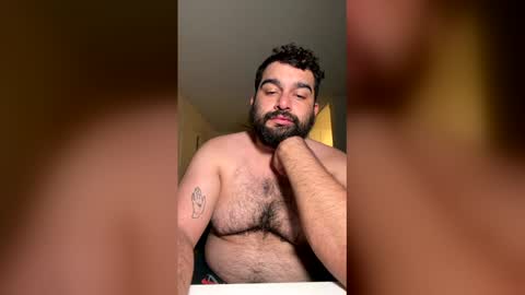 chillcub130895 online show from 05-09-26, 07:02