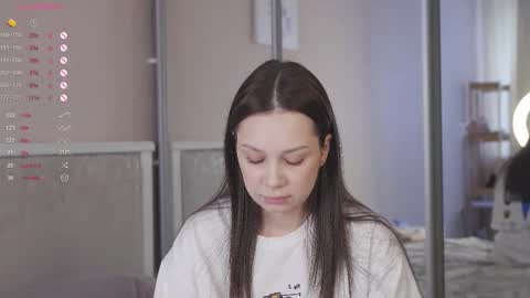 Nicole online show from 02-26-26, 10:58