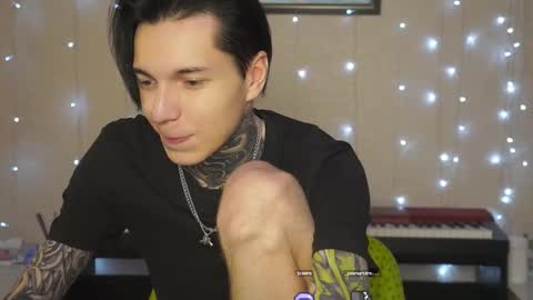 Snapshot of chillguy2k chatting on 12-09-24, 02:24 Rick online show from 12-09-24, 02:24