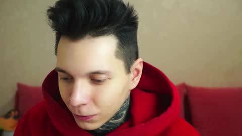 Snapshot of chillguy2k chatting on 02-09-25, 09:39 Rick online show from 02-09-25, 09:39