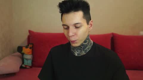 Snapshot of chillguy2k chatting on 02-12-25, 06:51 Rick online show from 02-12-25, 06:51