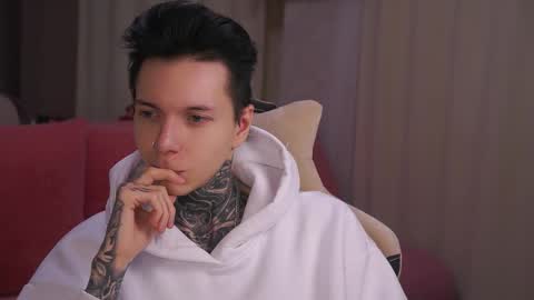 Snapshot of chillguy2k chatting on 03-11-25, 12:54 Rick online show from 03-11-25, 12:54