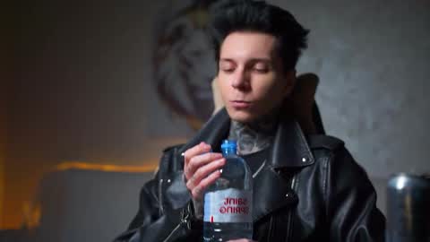 Snapshot of chillguy2k chatting on 09-18-25, 11:07 Rick online show from 09-18-25, 11:07