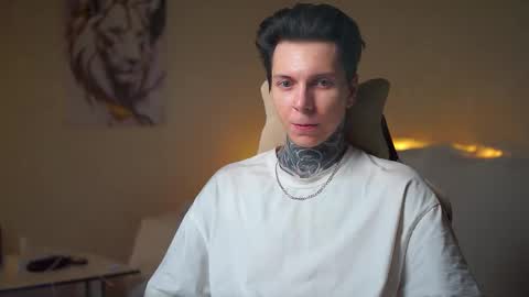 Snapshot of chillguy2k chatting on 09-28-25, 03:06 Rick online show from 09-28-25, 03:06