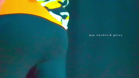 ChillOut And Horny online show from 04-23-26, 05:52