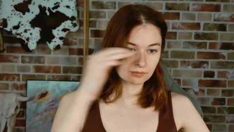 Bella online show from 04-28-26, 05:23