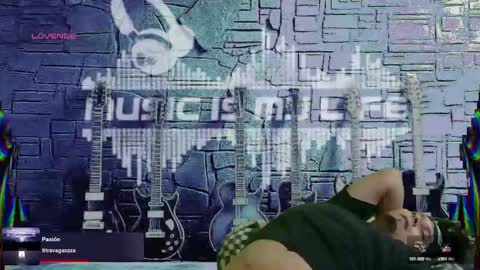 Enrique online show from 03-06-25, 01:48