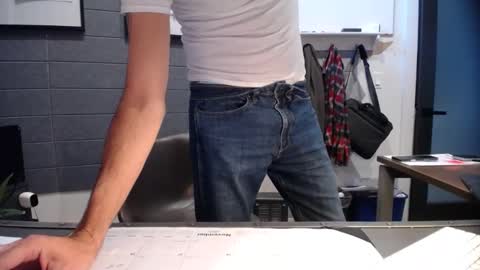 Chitown Aries online show from 11-16-25, 10:04