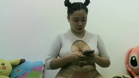 chixxx69335558 online show from 03-10-25, 11:42