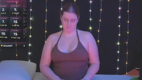 Snapshot of chjecouple chatting on 02-19-26, 04:19 chjecouple online show from 02-19-26, 04:19