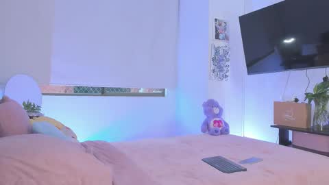 CHLOE online show from 02-22-26, 10:52