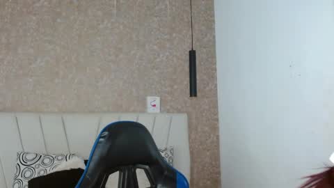 Abby 19 years online show from 04-12-26, 05:40