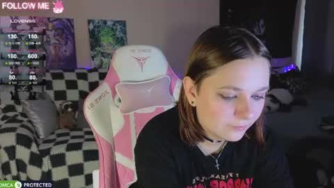 Chloe online show from 07-25-26, 05:27