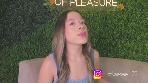 Chloe online show from 09-26-25, 11:58