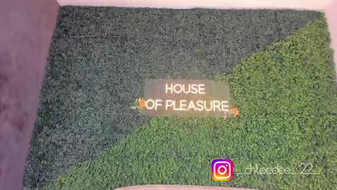 Chloe online show from 10-05-25, 12:58