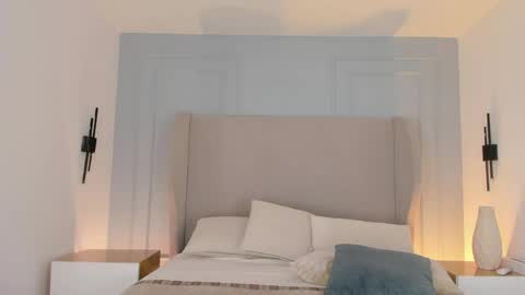 Chloe online show from 04-20-26, 12:30