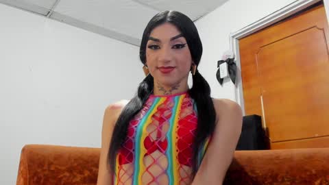 Snapshot of chloe_evanx_ chatting on 01-10-25, 07:11 Chloe Evanx  online show from 01-10-25, 07:11