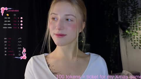 Arianaa Mourrr online show from 12-26-24, 12:25