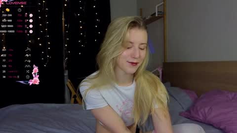 Arianaa Mourrr online show from 01-12-25, 02:14