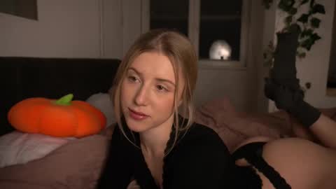 Arianaa Mourrr online show from 02-16-26, 05:14