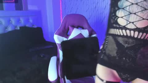 chloe_jacksonn online show from 10-06-25, 11:02