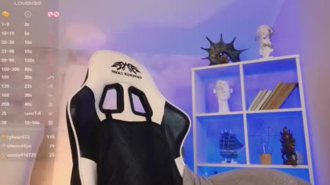 Snapshot of chloe_jeense chatting on 03-06-25, 12:32 Chloe online show from 03-06-25, 12:32