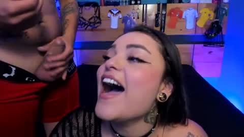 Chloe  Killua online show from 07-11-26, 01:36