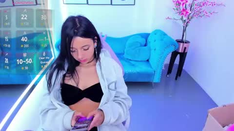 Chloe  online show from 04-11-26, 07:29