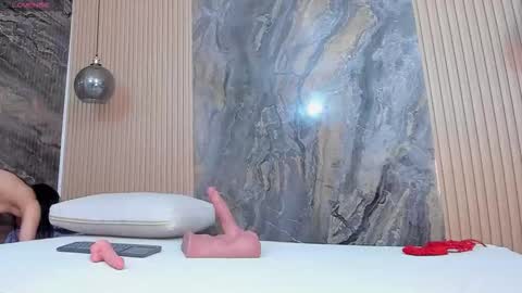  CHLOE  online show from 09-25-25, 07:39