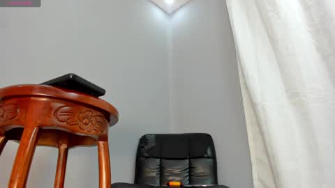 Chloe online show from 12-06-24, 11:03