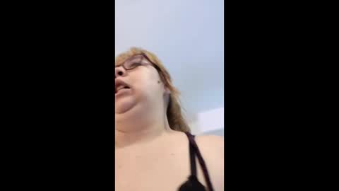 chloe_prg online show from 04-28-26, 04:39