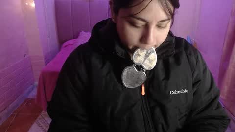 chloe_smith5 online show from 10-14-25, 01:12