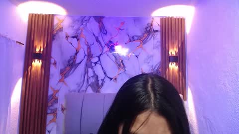 chloe_smith5 online show from 12-02-25, 03:18