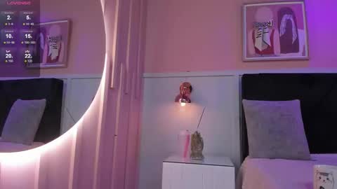   online show from 01-09-26, 07:26