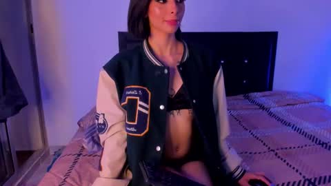  3 online show from 11-29-25, 04:37