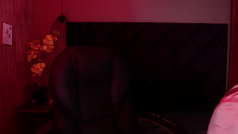 Snapshot of chloecampbell03 chatting on 09-18-25, 01:02 chloecampbell03 online show from 09-18-25, 01:02