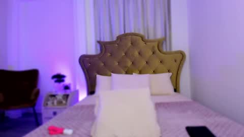 Chloe online show from 12-05-24, 10:23