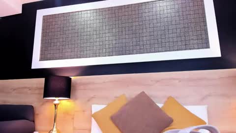 Snapshot of chloee_adams_ chatting on 03-04-26, 01:17 Chloe online show from 03-04-26, 01:17