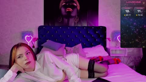 Snapshot of chloefulton chatting on 12-08-24, 02:09 Chloe Fulton online show from 12-08-24, 02:09