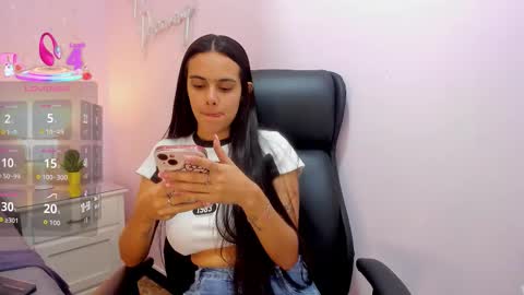  Chloe Harper  online show from 10-03-25, 01:52